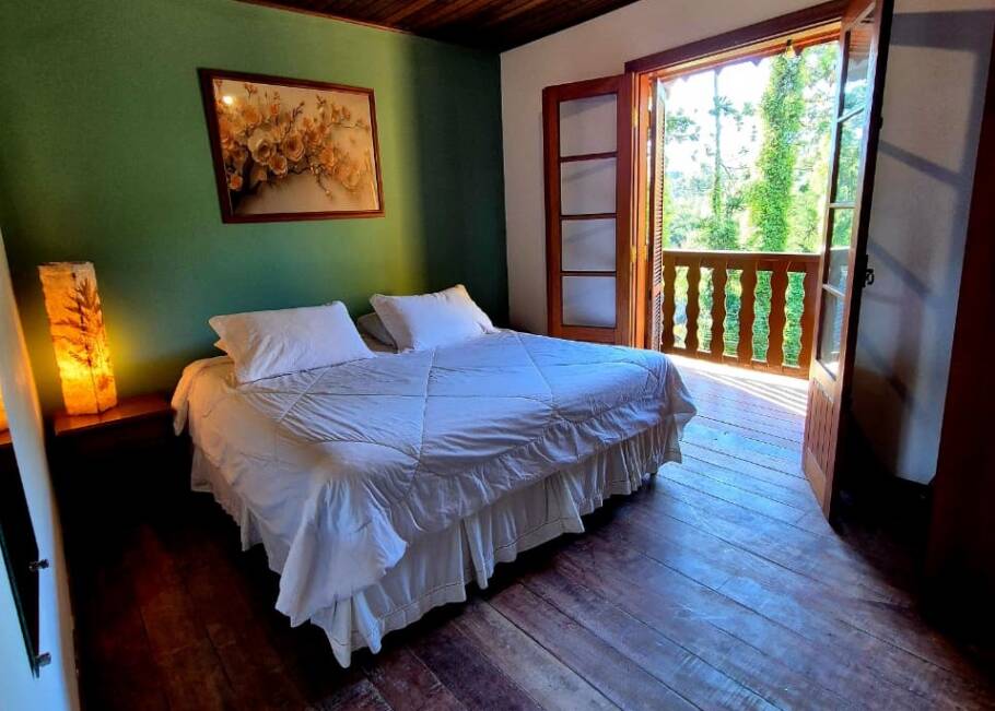 Interior de um dos quartos da Pousada Sonho Verde