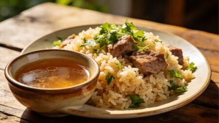 O arroz combina bem com carnes e legumes