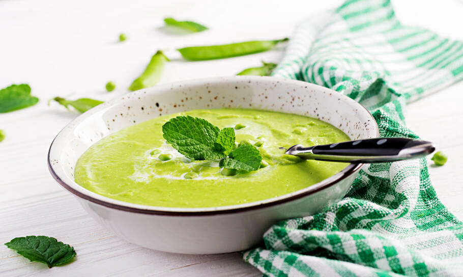 Creme de ervilha aromático e saboroso