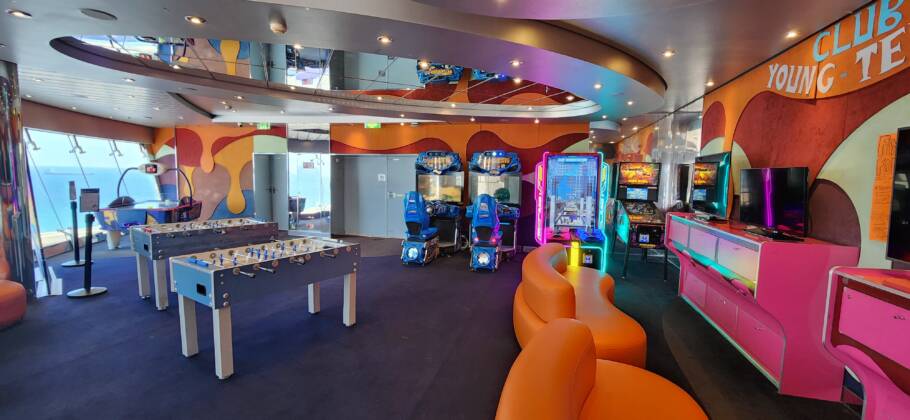 Área do MSC Splendida dedicada aos adolescentes