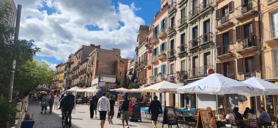 Vista do Quartiere Castello, um dos pontos mais movimentados de Cagliari
