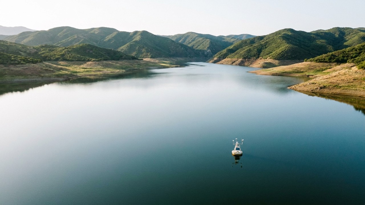 A retenção artificial de água em reservatórios terrestres provocou uma redução mensurável no nível global dos oceanos.
