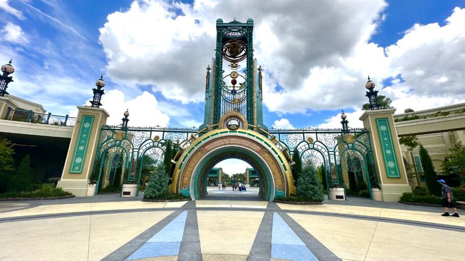 Entrada principal do Epic Universe