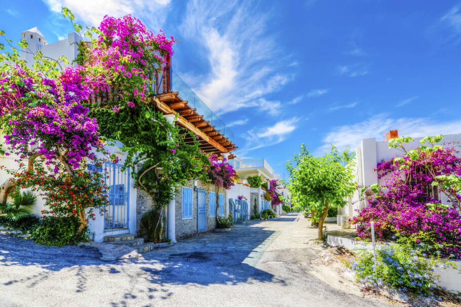 A charmosa vila de Bodrum, no encontro do Mar Egeu e o Mediterrâneo 
