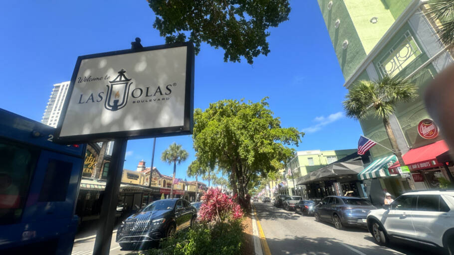 Las Olas Boulevard é a avenida mais charmosa para passear em Fort Lauderdale