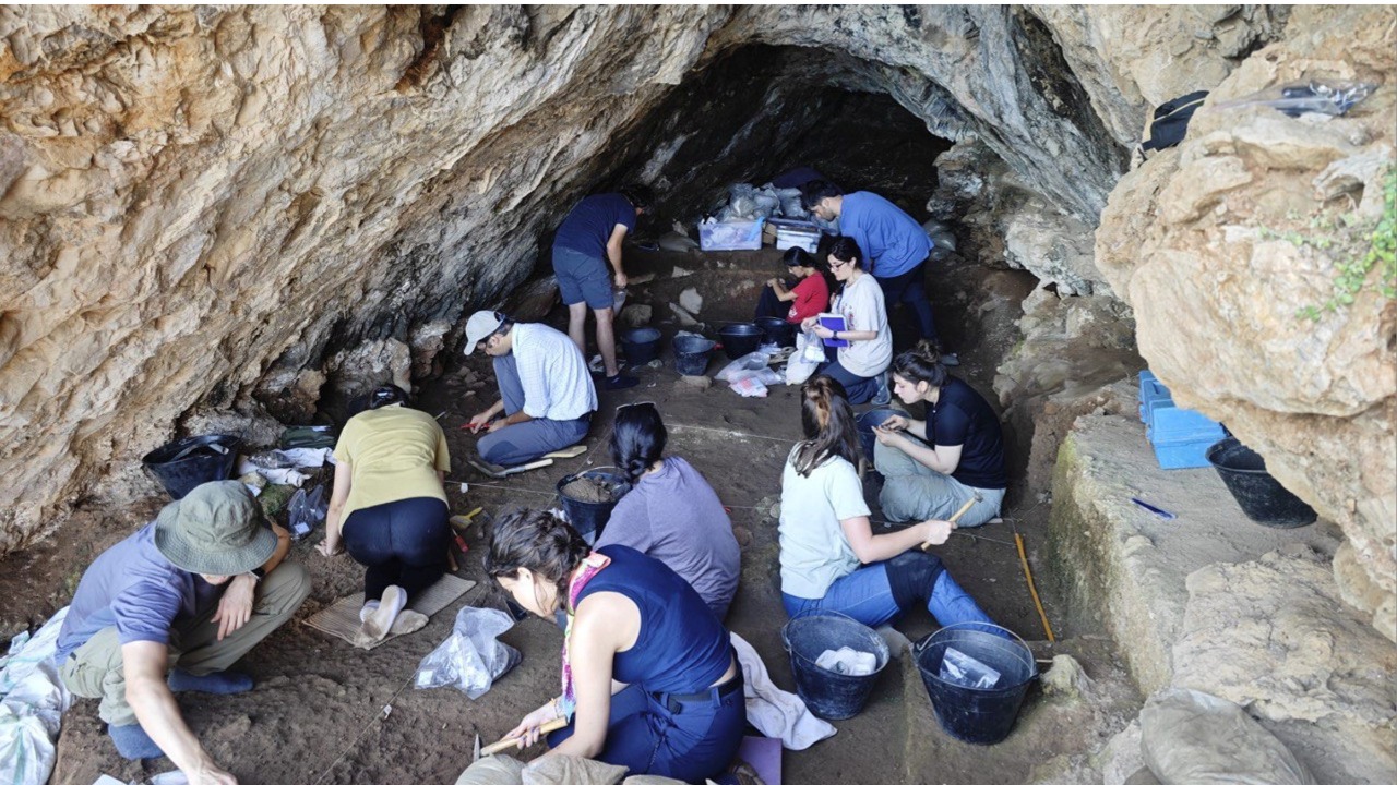 Caverna turca revela sequências de ocupação por dois grupos.