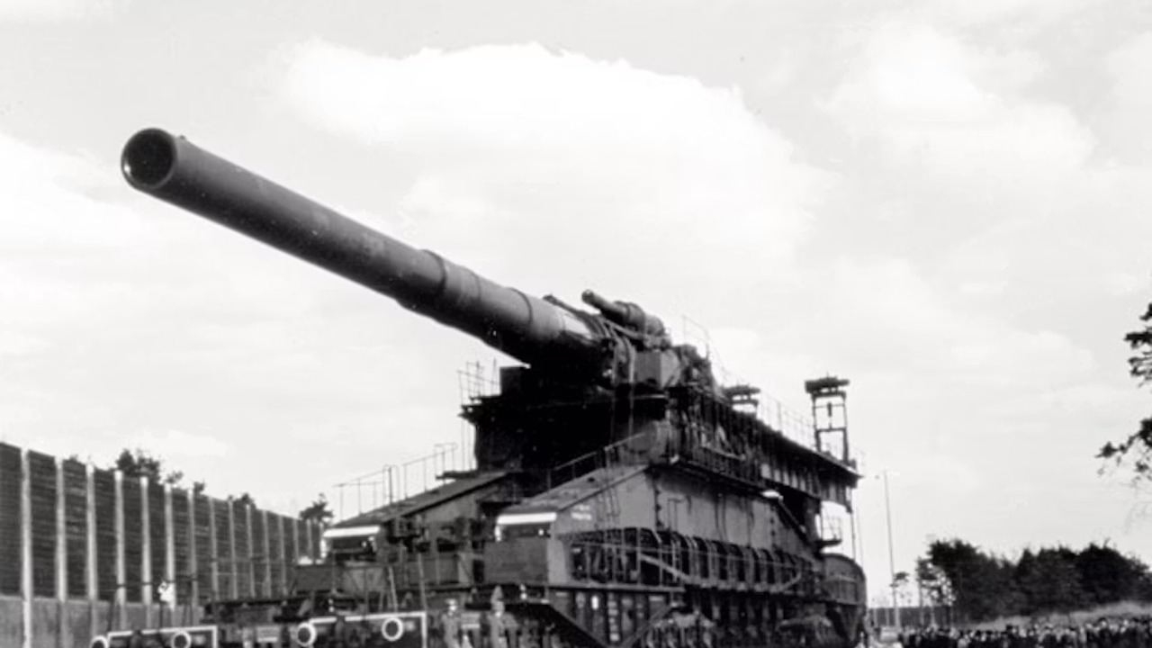 Alemanha projetou arma gigante para destruir fortificações de concreto armado.