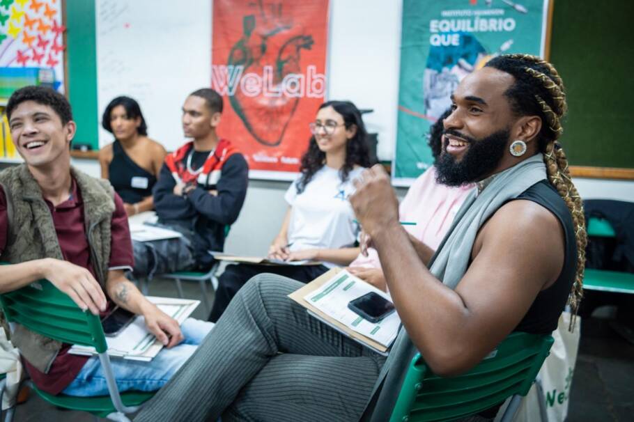 Programa WeLab Online oferece jornada de autoconhecimento, desenvolvimento socioemocional e preparação para carreira