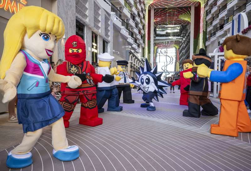O MSC World Asia também terá a Lego Family Parade,