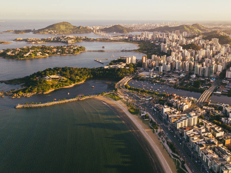 Vista aérea da cidade de Vitória, capital do Espírito Santo
