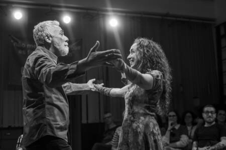 Sessões abertas ao público da performance poética – teatral ‘Dalilas 80’. Foto: Ale Anselmi