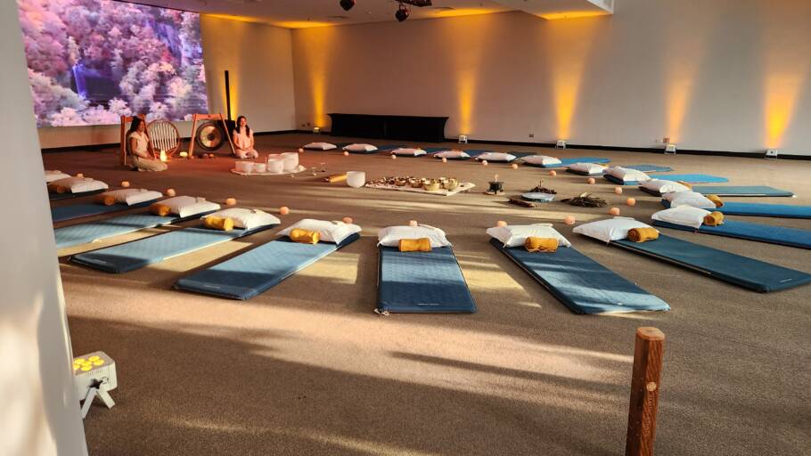 Entre as novidades está a experiência de sound healing