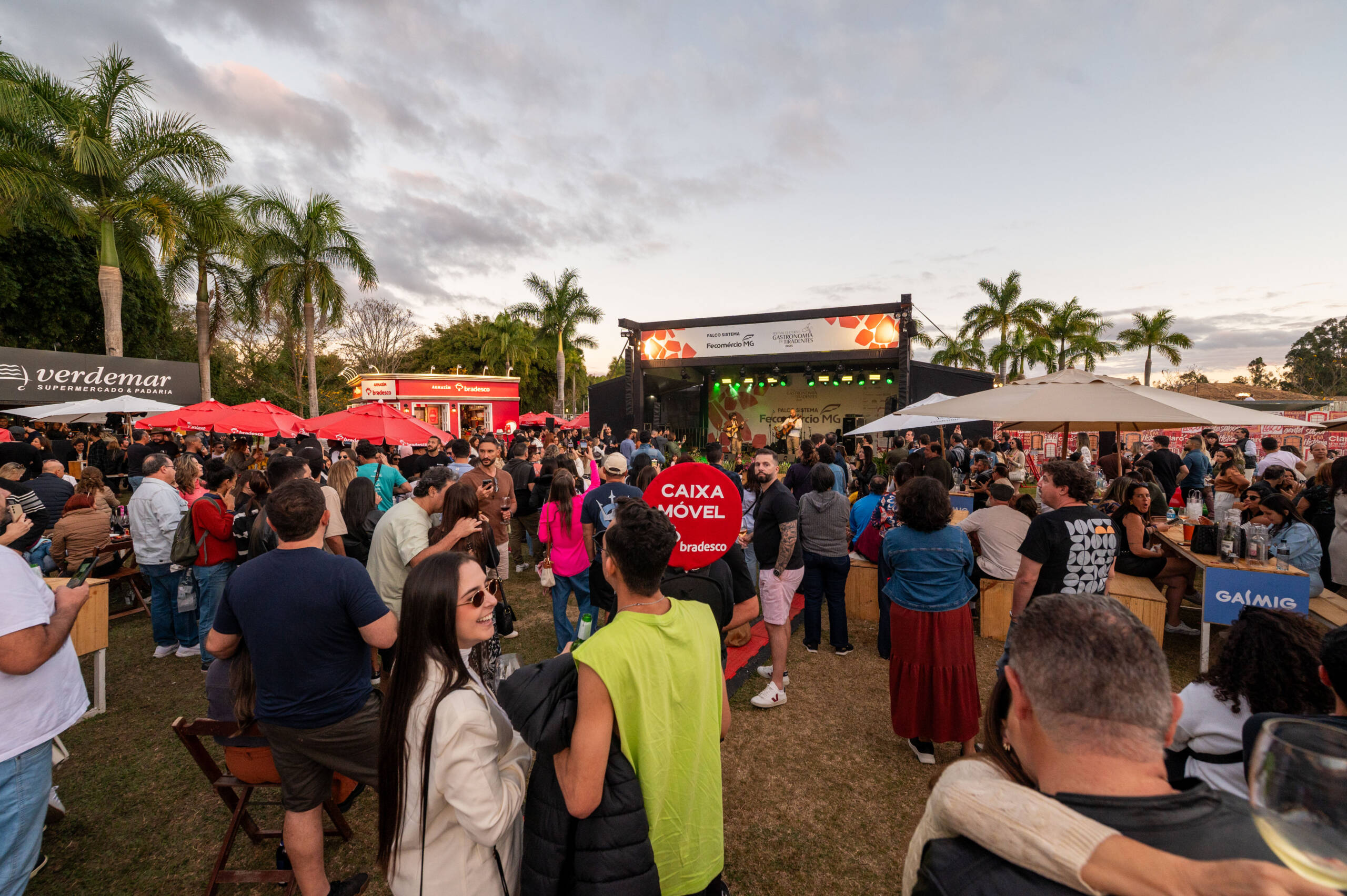 Quem quiser aproveitar o festival sem gastar com ingresso poderá circular pelos espaços gratuitos e experimentar pratos preparados por restaurantes convidados ao longo do dia