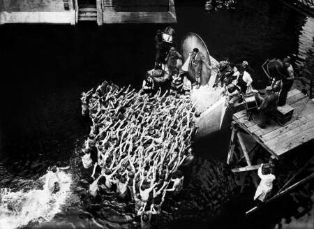 Fritz Lang durante as filmagens de Metrópolis.