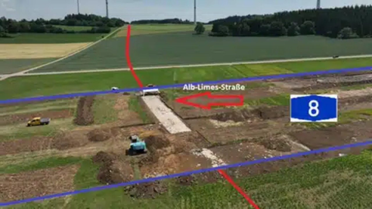 Urnas funerárias ancestrais indicando ocupações humanas anteriores à chegada de Roma.
