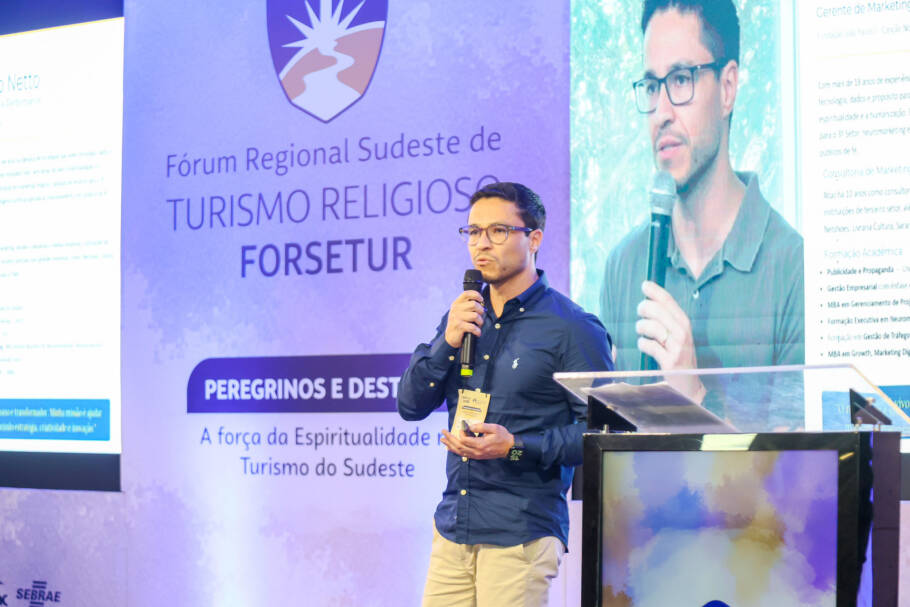Joel Prado Neto, gerente de marketing da Canção Nova