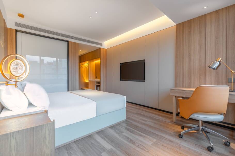 Interior de um dos quartos do Wyndham Garden São Paulo Aclimação