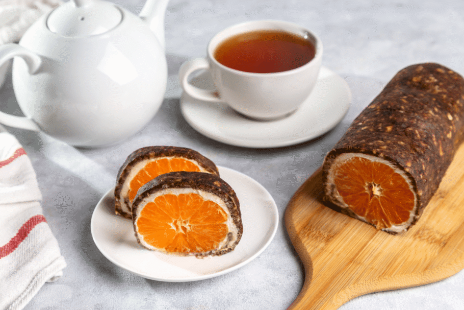 Rocambole de chocolate com tangerina (Imagem: irina02 | Shutterstock)