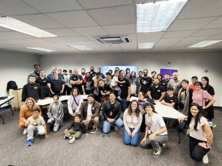 Participantes, convidados e equipe de realização do Conexão Games, iniciativa do Crie Games, durante encontro realizado no Parque de Inovação Tecnológica (PIT), em São José dos Campos (SP), em 2 de agosto de 2025.
