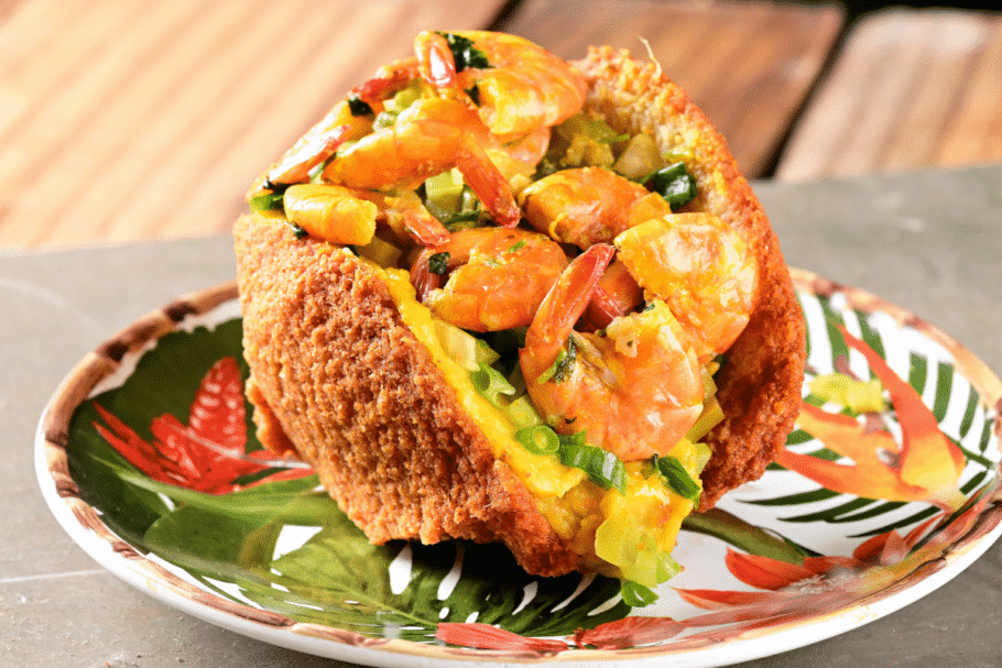 Acarajé (Imagem: Giovanni Seabra Baylao | Shutterstock)