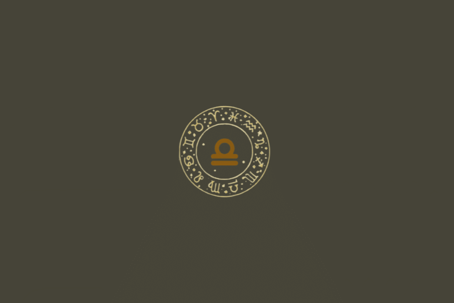 Fundo uniforme em cinza-escuro/oliva. A imagem apresenta um círculo zodiacal central, contornado por linhas finas em dourado-claro, com os símbolos dos demais signos ao redor. No centro está o símbolo de Libra, formado por uma curva superior semelhante a um arco e uma linha horizontal na parte inferior, em dourado-ocre.