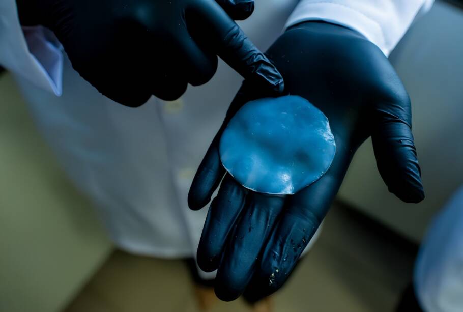 Membrana é formada por nanofibras de biocelulose que criam uma cobertura sobre a lesão