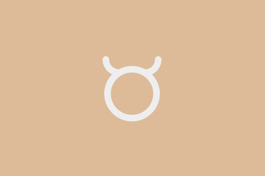 Ilustração minimalista do símbolo do signo de Touro em linha branca contínua, formada por um círculo encimado por chifres arredondados, centralizada sobre um fundo bege em tom pastel
