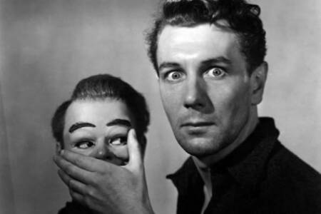 Clássica imagem de “Na Solidão da Noite”, de 1945