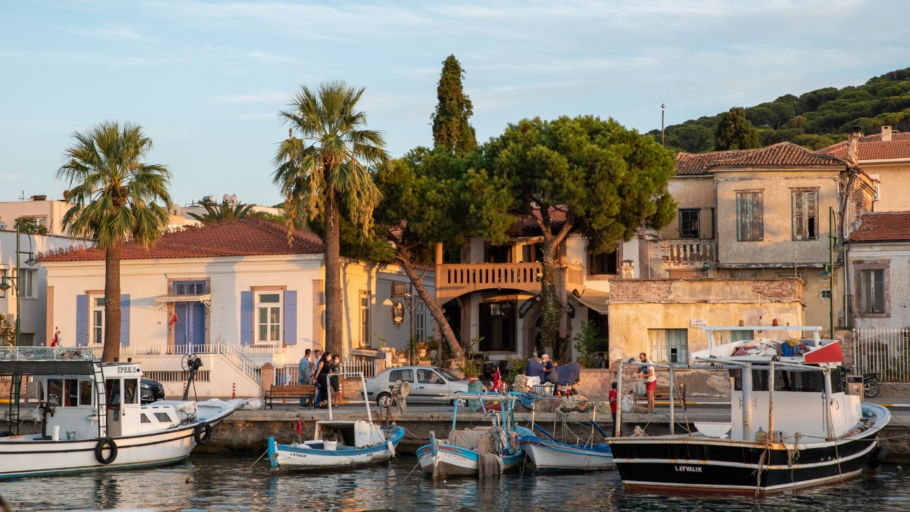 Ayvalık é uma das cidades que merecem uma parada mais longa