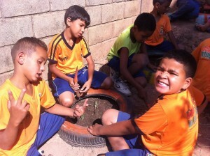 Escola localizada na periferia de Belo Horizonte (MG).