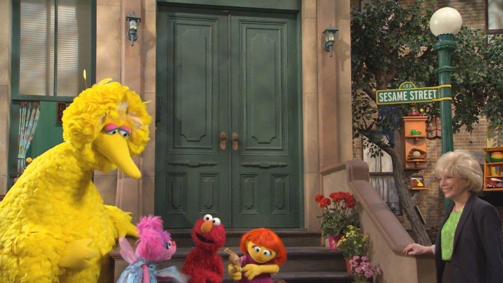 Julia é retratada como uma personagem que tem um jeito um pouco diferente, “Julia de ser”