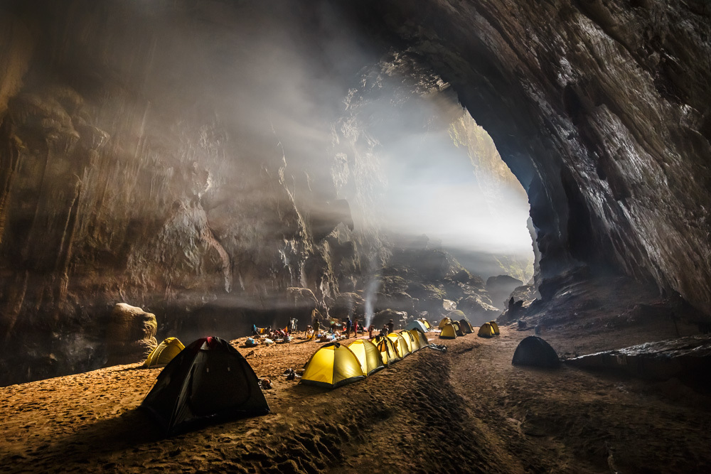 Resultado de imagem para Caverna Phong Nha Vietnã