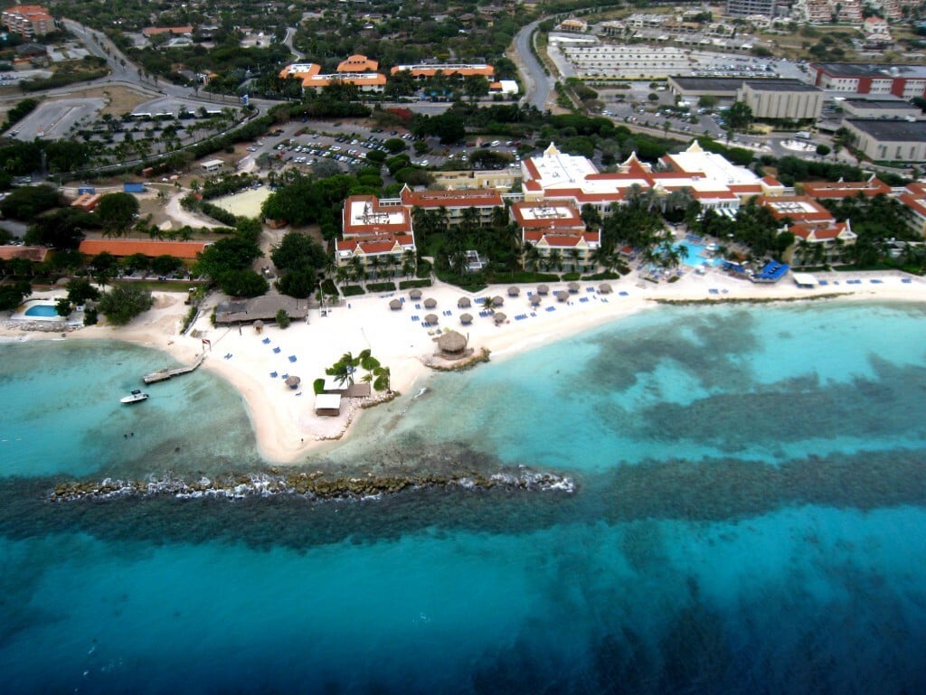 Vista aérea de Curaçao, no Caribe (foto: Thomas van de Weerd/Flickr-Creative Commoons)