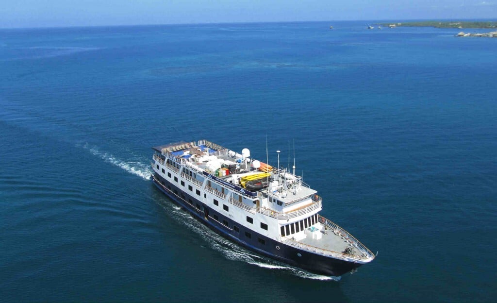 O navio Safari Voyager tem capacidade para 64 hóspedes