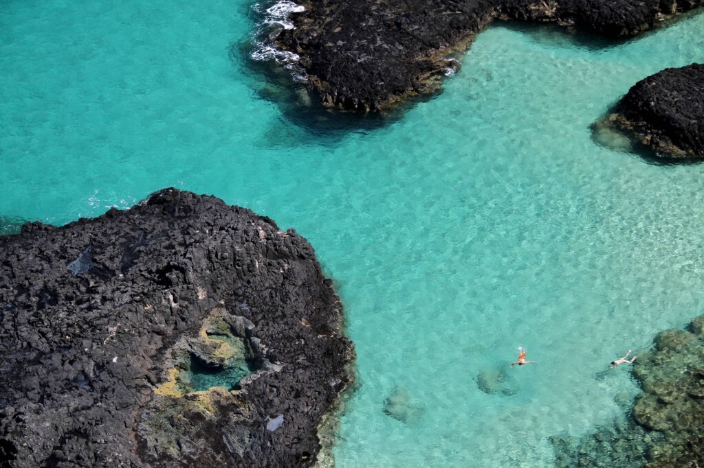 Piscina natural da Baía dos Porcos, em Fernando de Noronha (foto: Eduardo Vessoni)