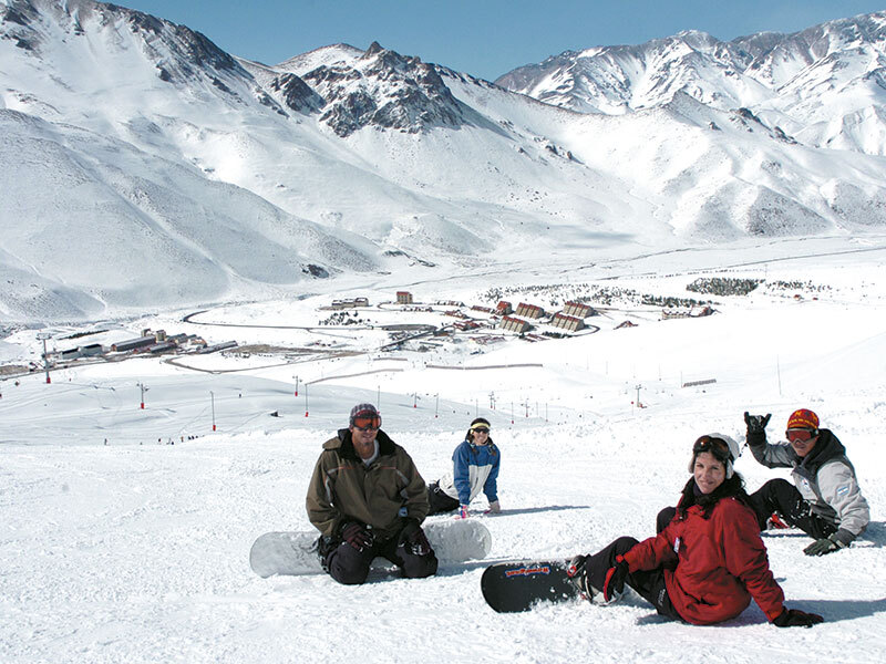Estações de esqui são atrações na província de Mendoza