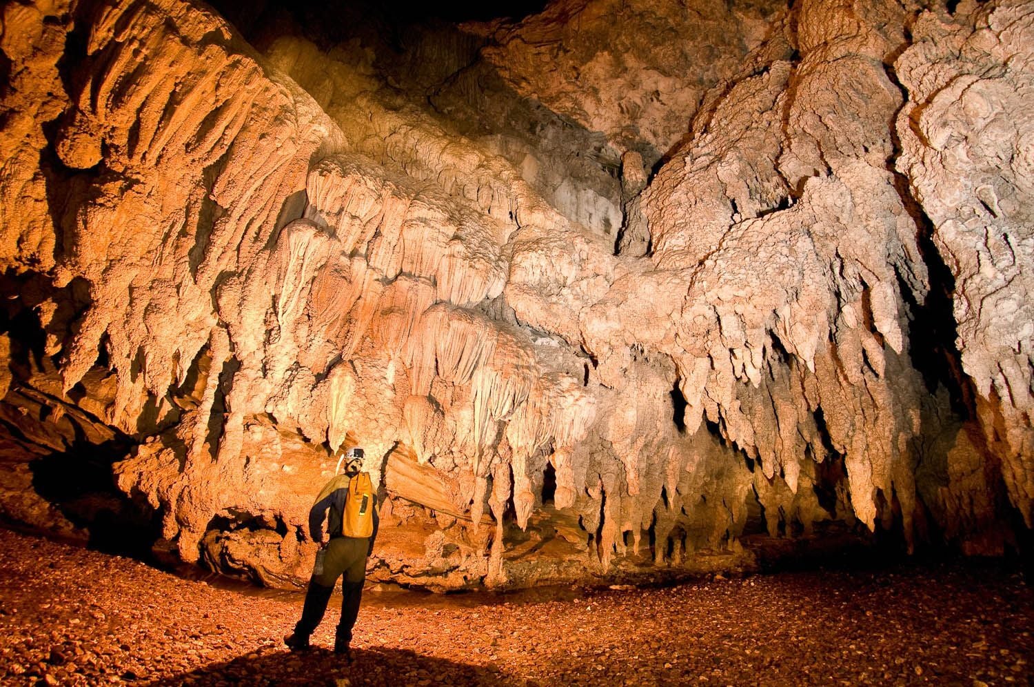 Trilha da Água Suja no PETAR
