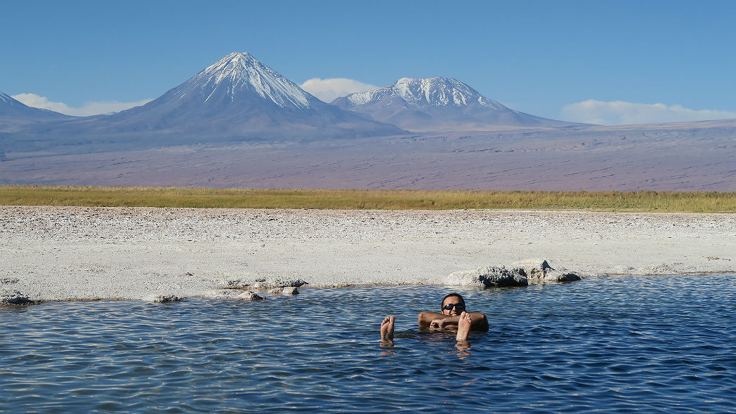 A Laguna Cejar tem a maior concentração de sal do mundo