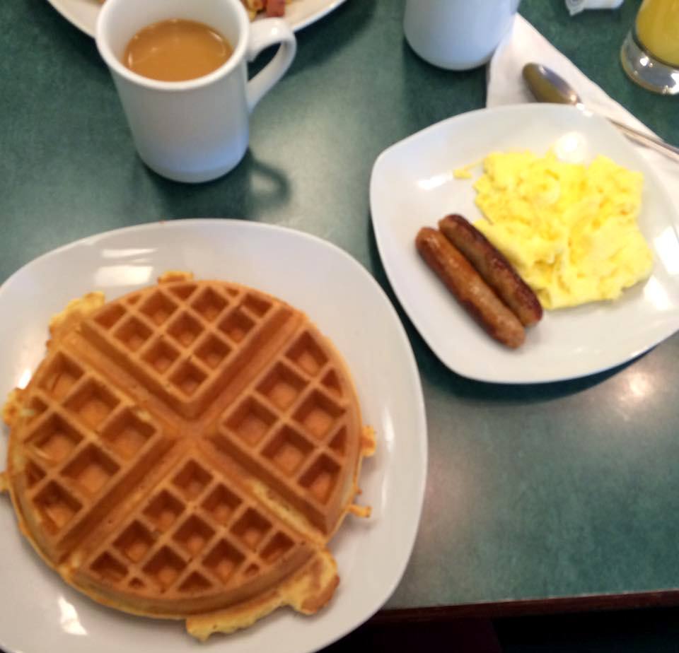 Saboreando um café americano aos domingos