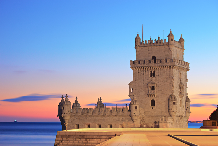 Torre de Belém, um dos cartões-postais de Lisboa; destino tem passagens em promoção