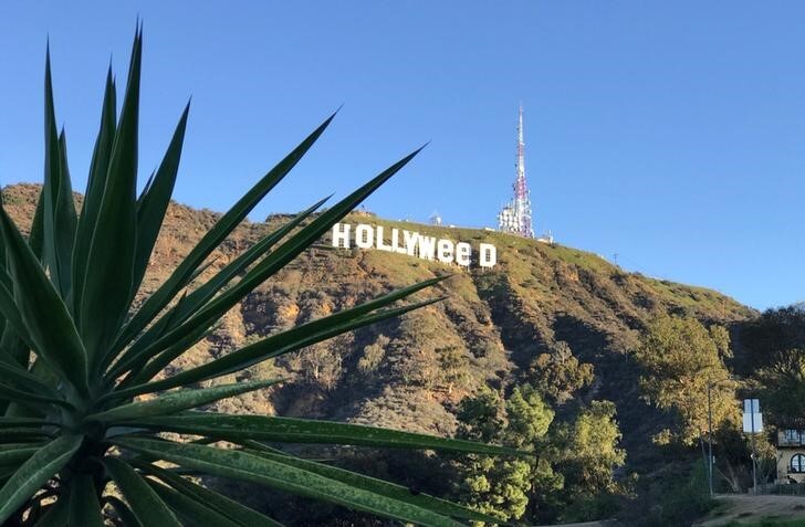 Famoso letreiro de Los Angeles foi alterado para “Hollyweed”