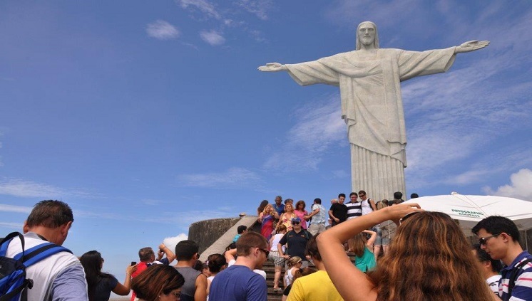 Vista do Cristo Redentor, um dos cartões-postais do Rio de Janeiro