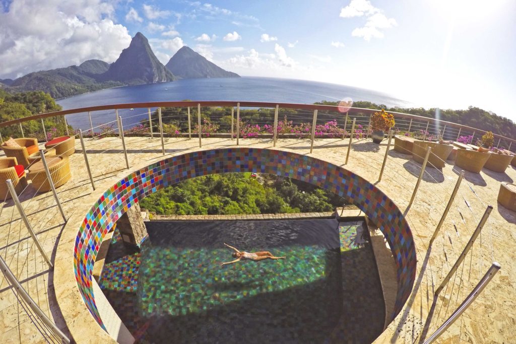 Piscina comunitária do Jade Mountain, em Saint Lucia