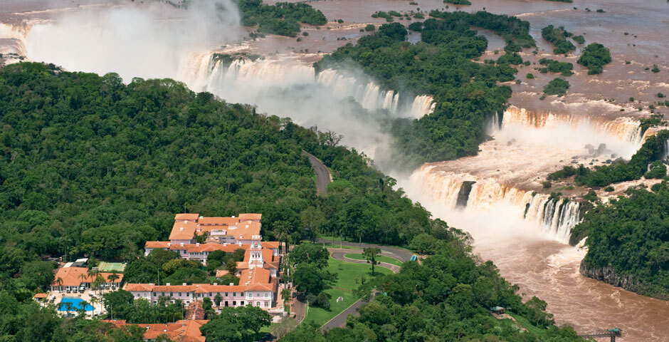 Vista panorâmica do Belmond Hotel das Cataratas, localizado em Foz do Iguaçu (PR)