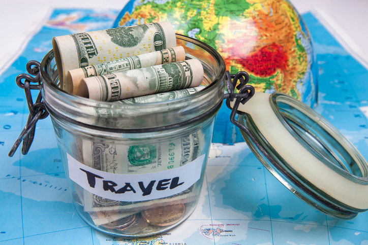 Cinco dicas para economizar e viajar mais em 2017