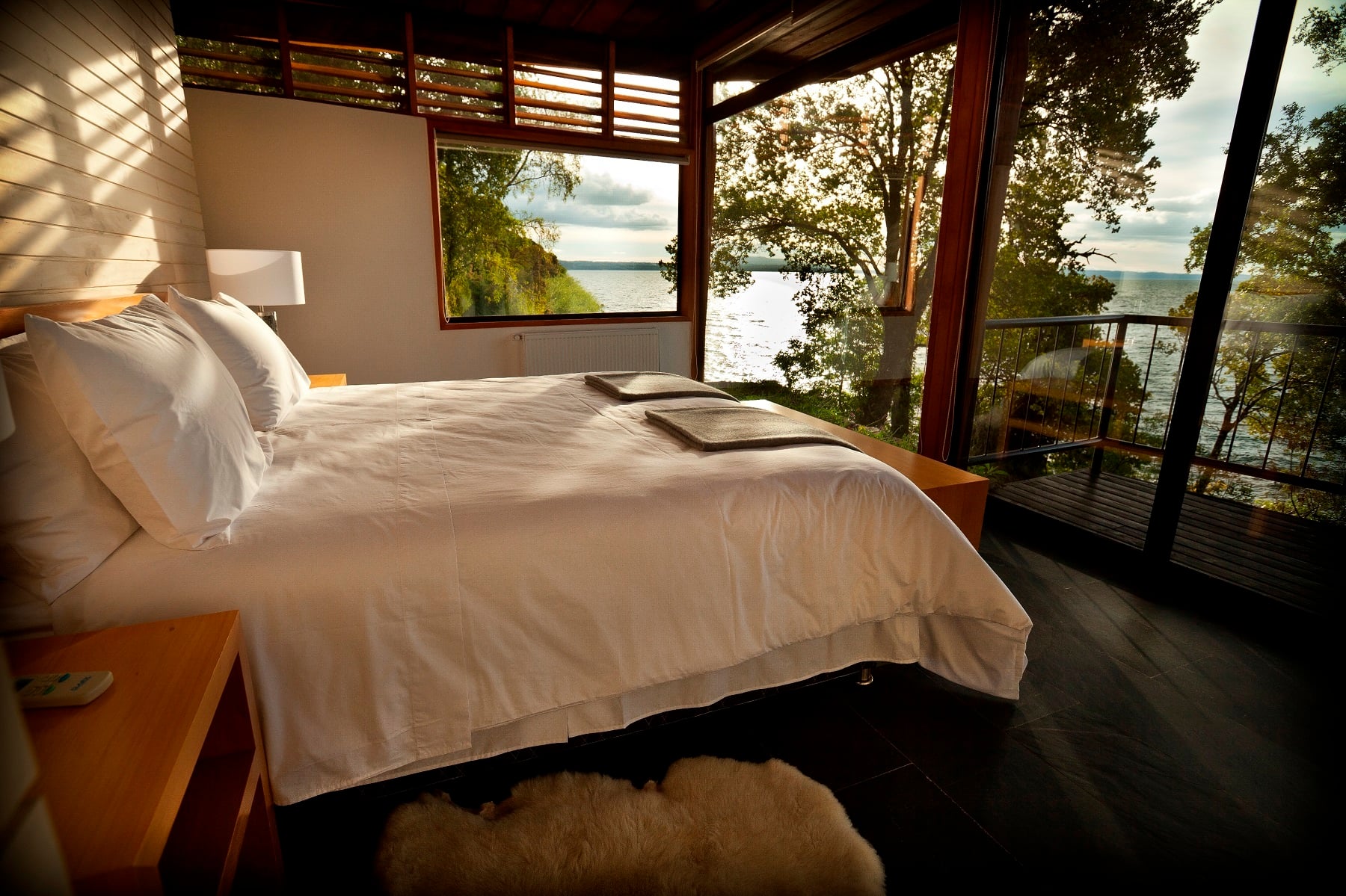 Interior de um dos quartos do Hotel Antumalal