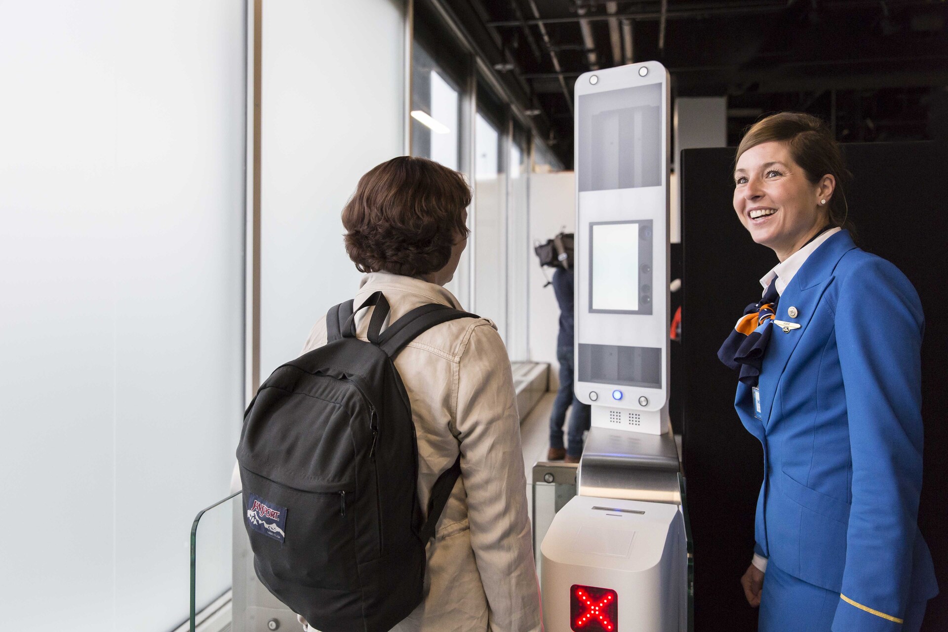 O sistema permite o embarque de passageiros apenas com reconhecimento facial