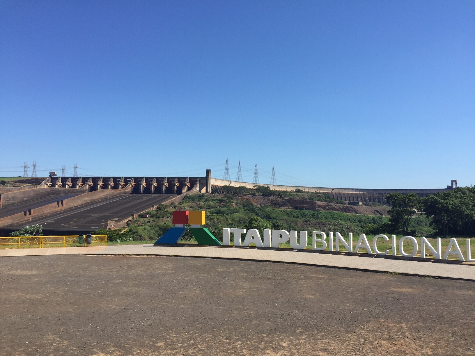 A potência da usina Itaipu