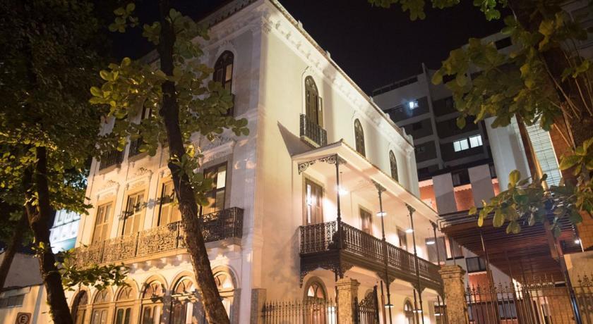 Fachada do Villa 25 Hostel & Suites, que fica no bairro das Laranjeiras