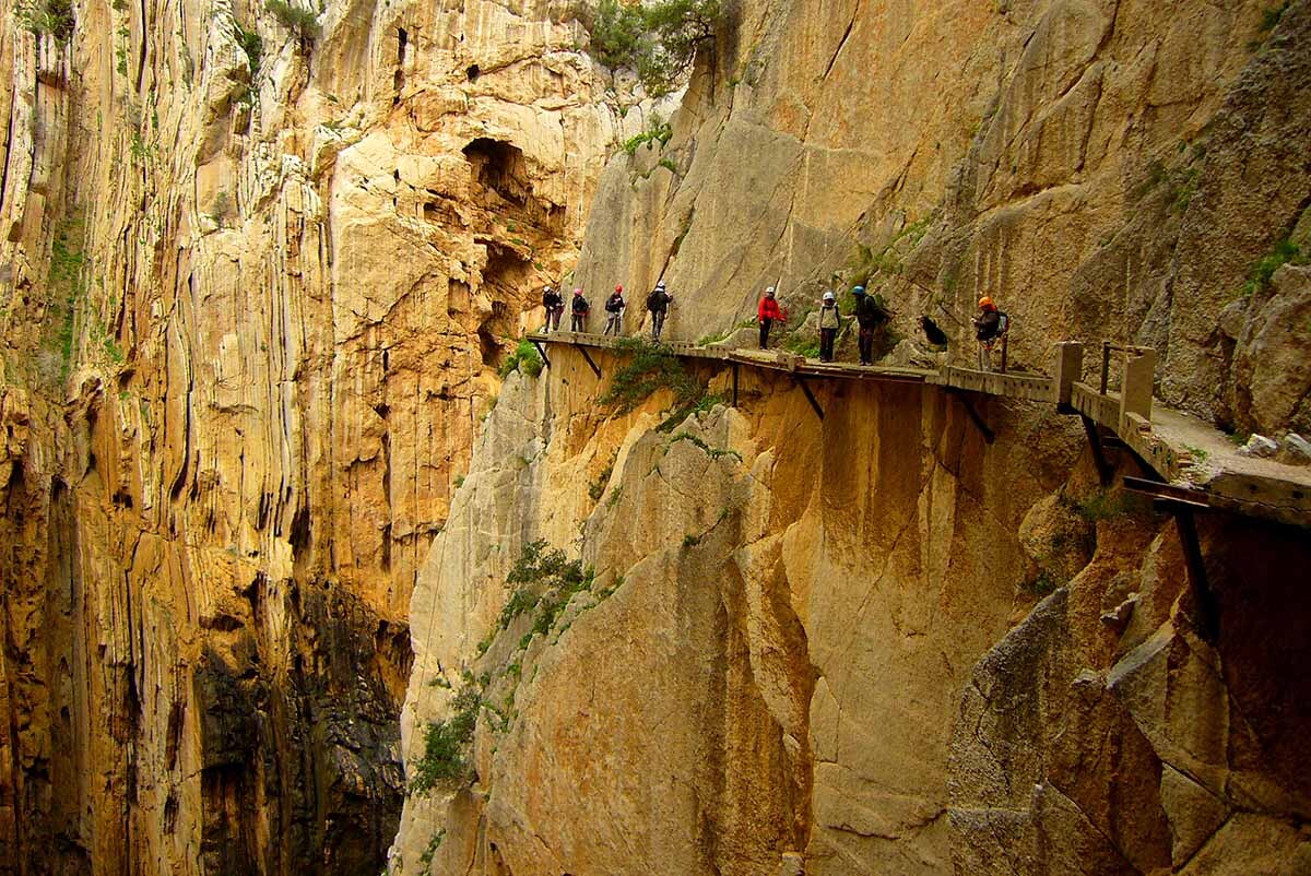 Alguns trechos da antiga são autorizados com acompanhamento de guias especiais